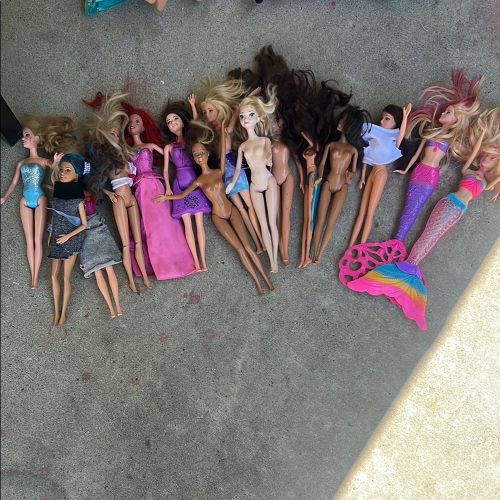 Assorted Fashion Dolls Set